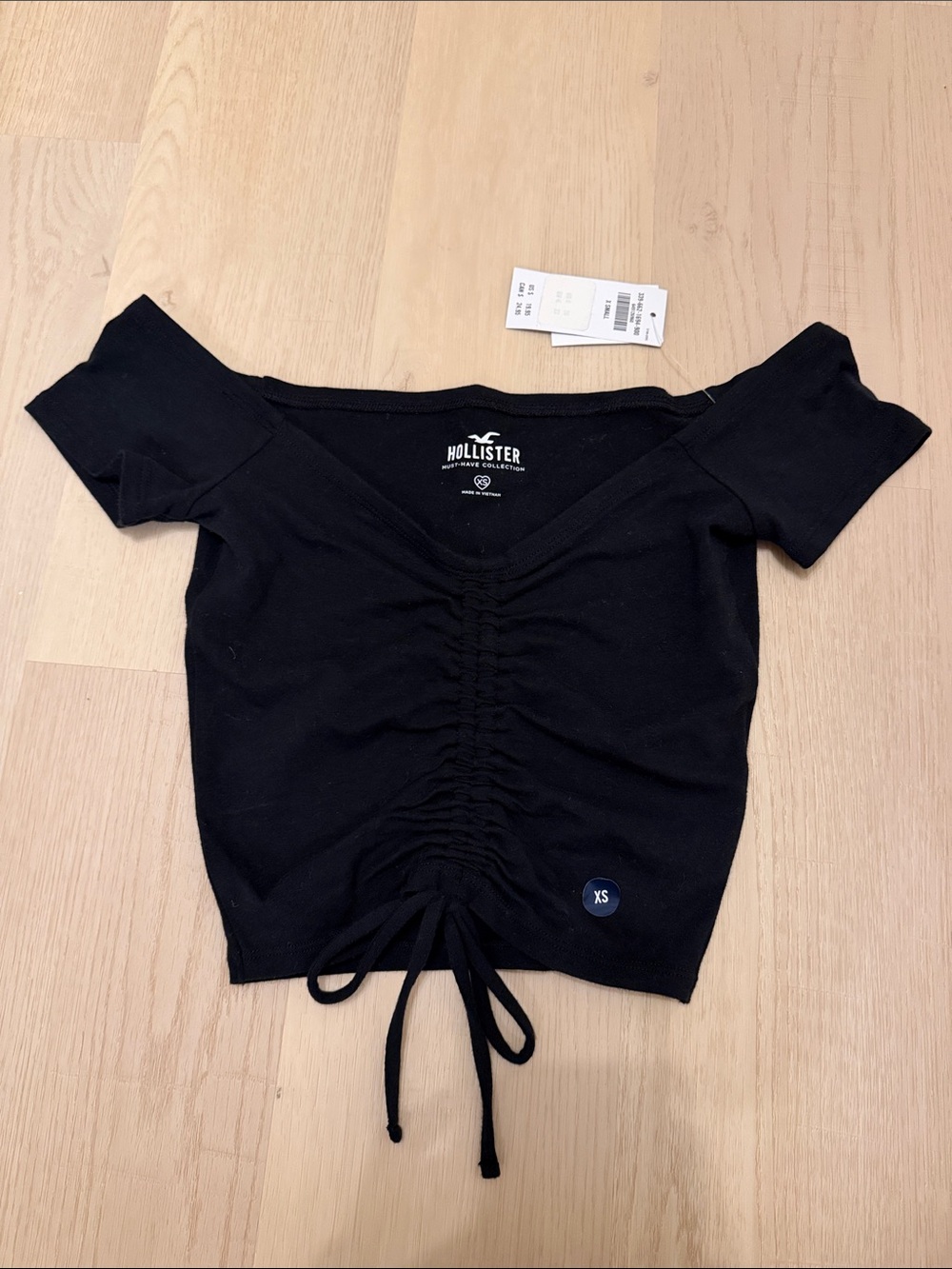 NWT Hollister Black Ruched Tie-Front Off-Shoulder Crop Top Size XS